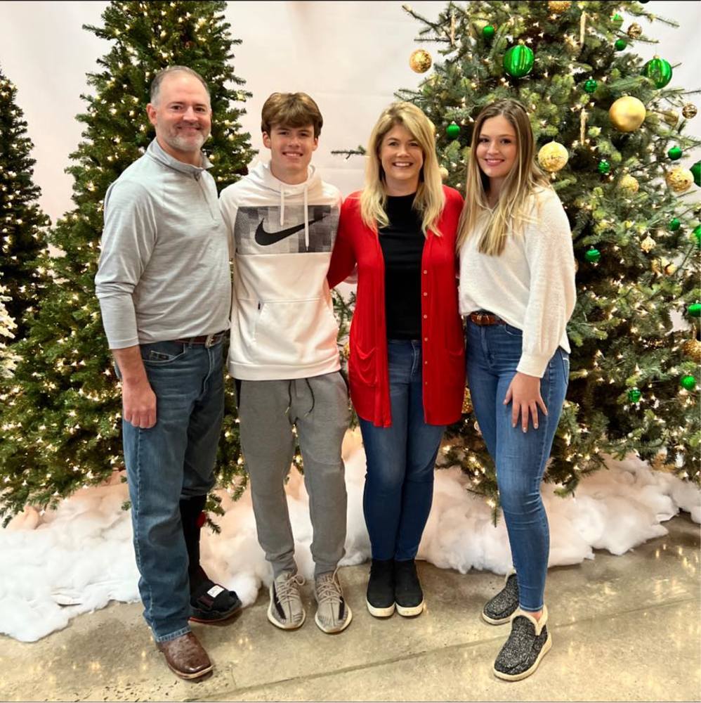 Meet your Posher, Julie